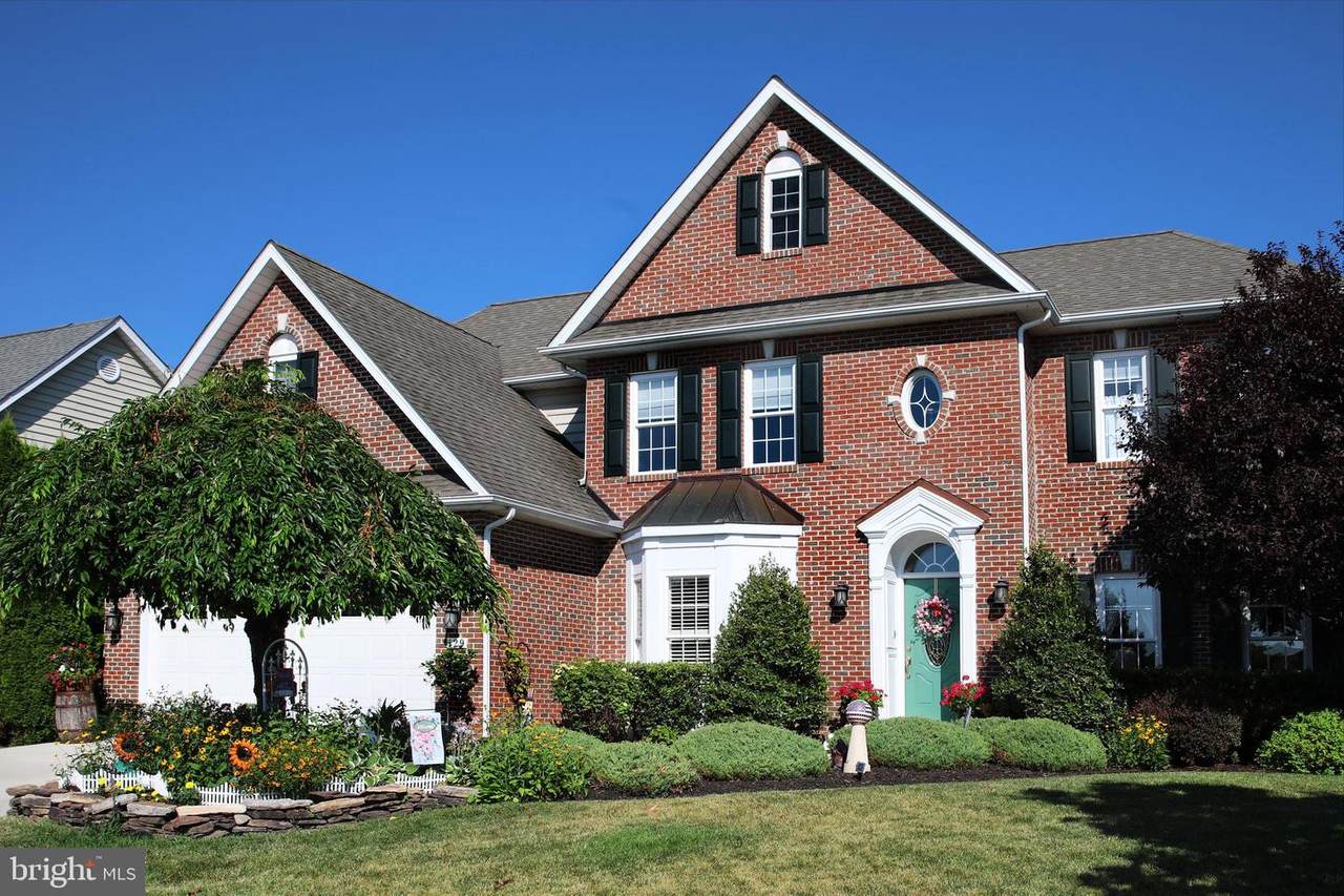 129 Cahille Drive - Photo 1