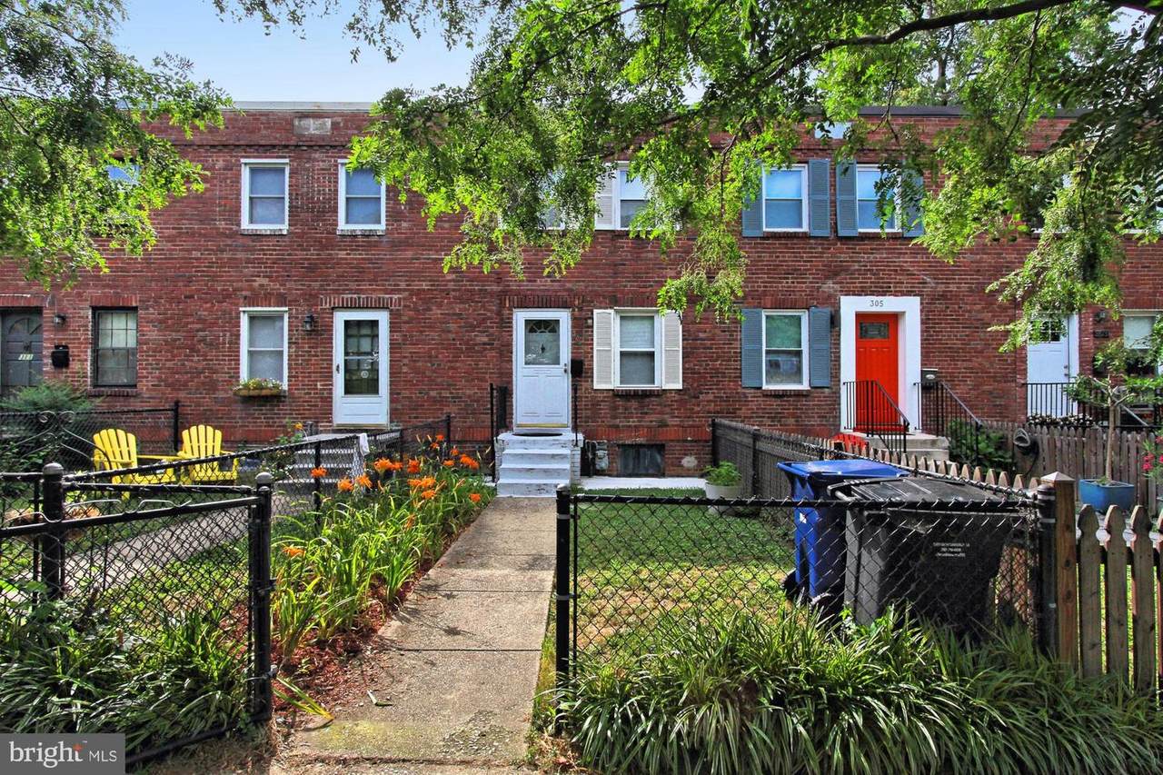 307 Buchanan Street - Photo 1
