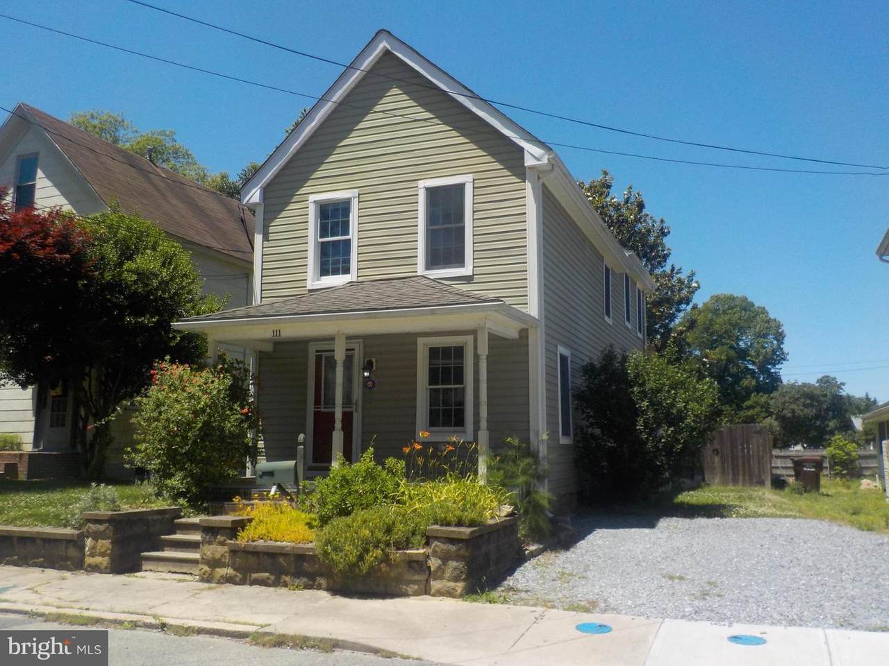 111 Vue Deleau Street - Photo 1
