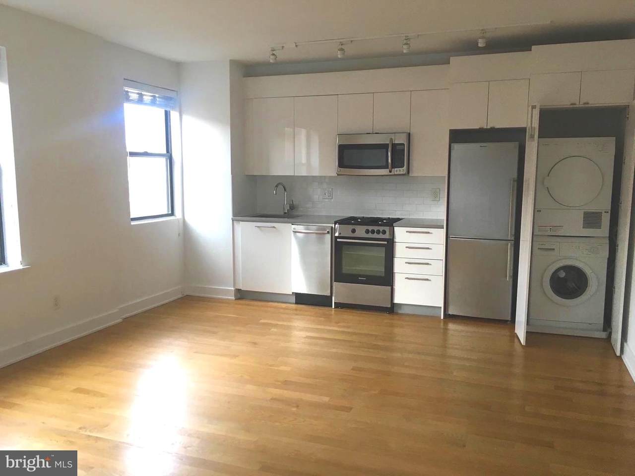 1230 New Hampshire Avenue - Photo 1