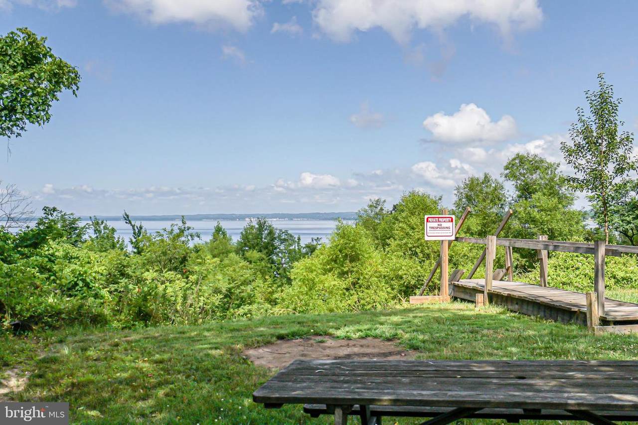 98 Bayview Boulevard - Photo 1