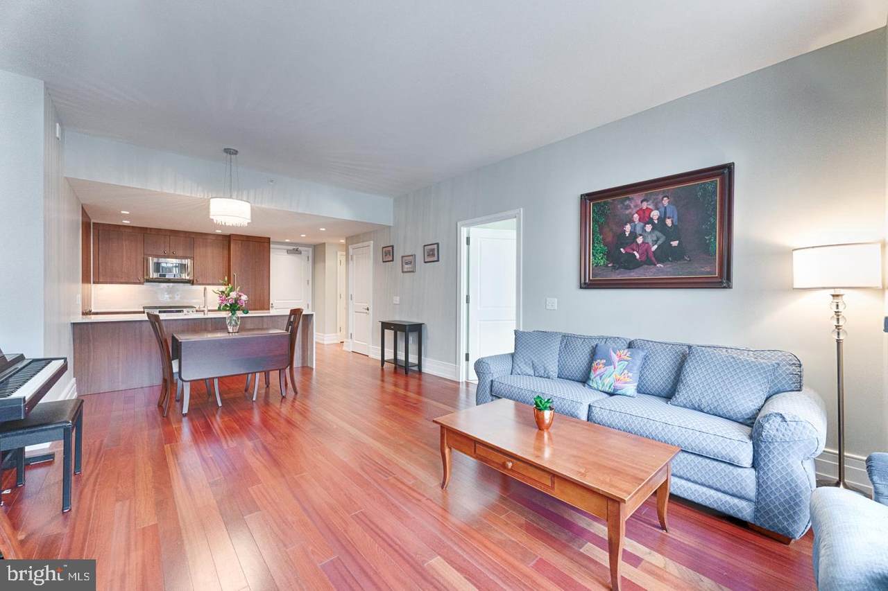 130 18TH Street - Photo 1