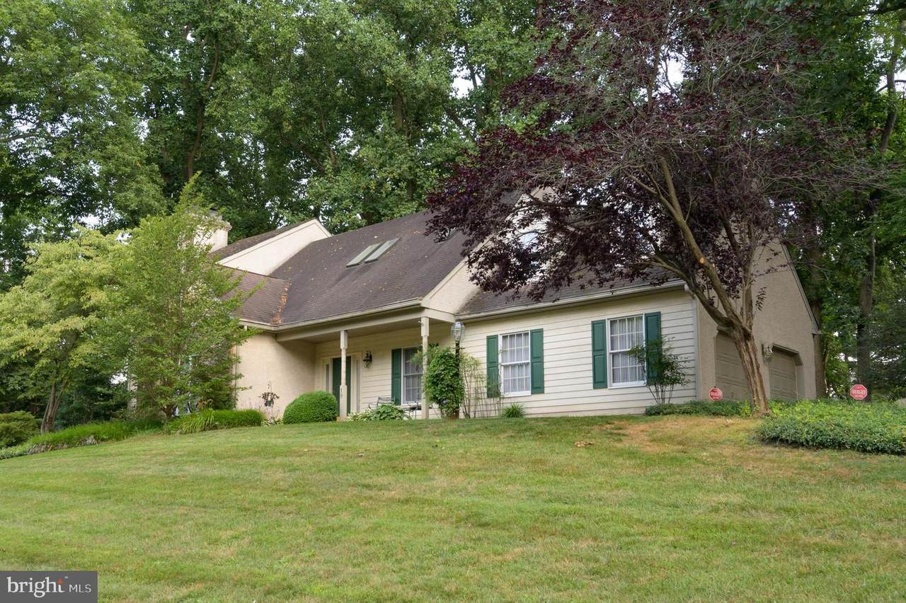 19 Stonebridge Drive - Photo 1