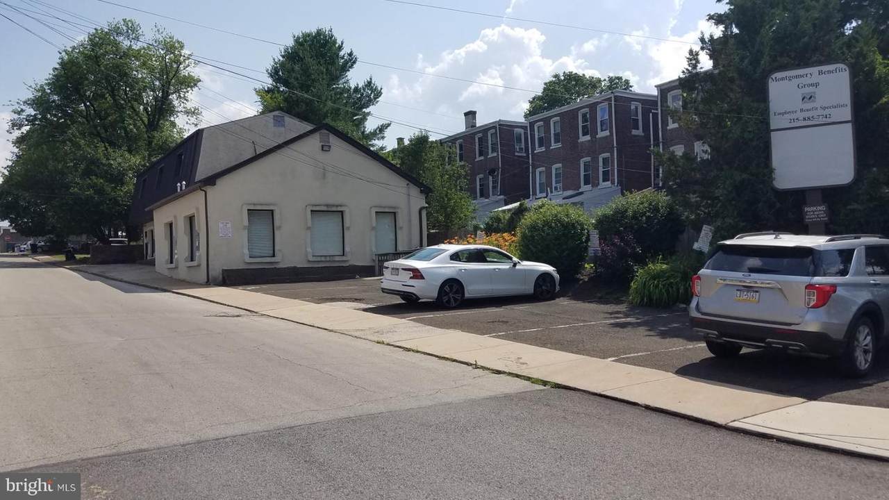 469 Johnson Street - Photo 1