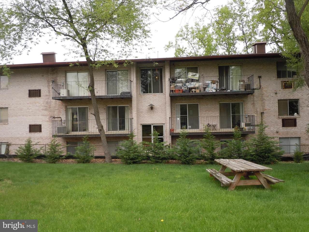 2025 Lincoln Street - Photo 1