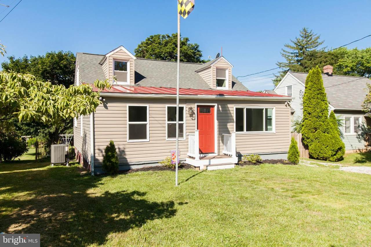 3072 Littlestown Pike - Photo 1