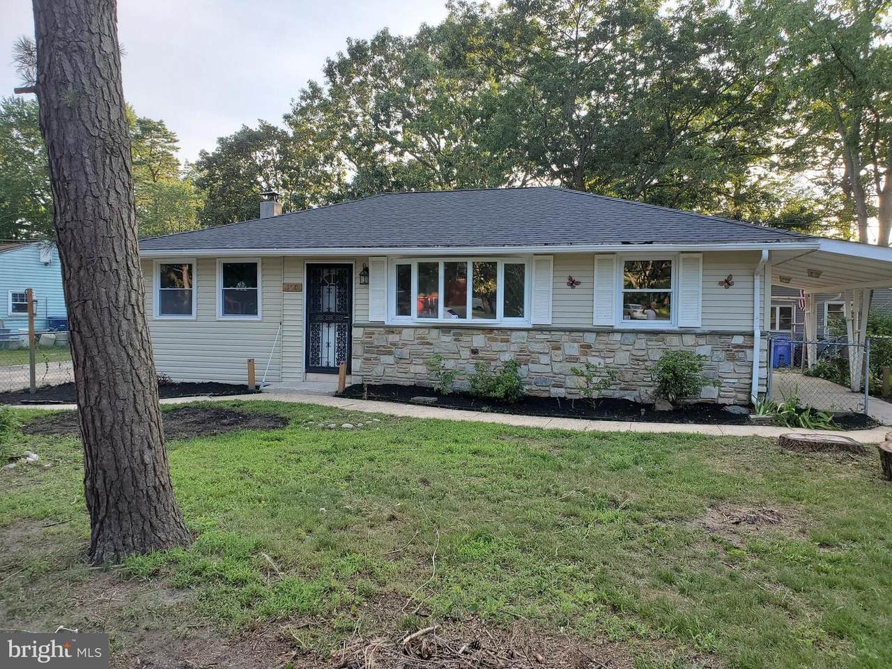 300 Spring Lake Boulevard - Photo 1