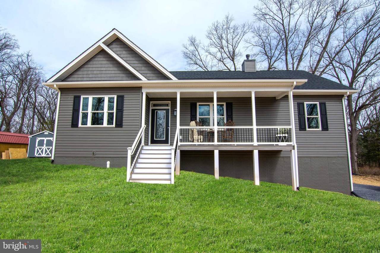 325 Brandy Road - Photo 1