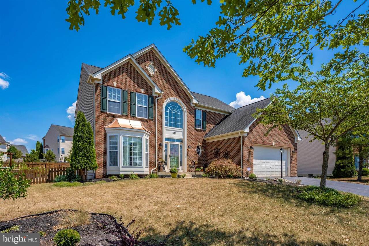 1410 Ramblewood Drive - Photo 1