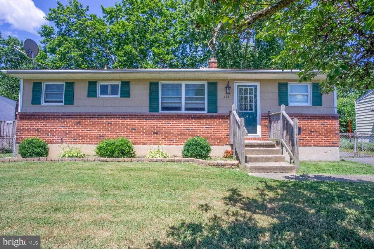 215 Melbourne Boulevard - Photo 1