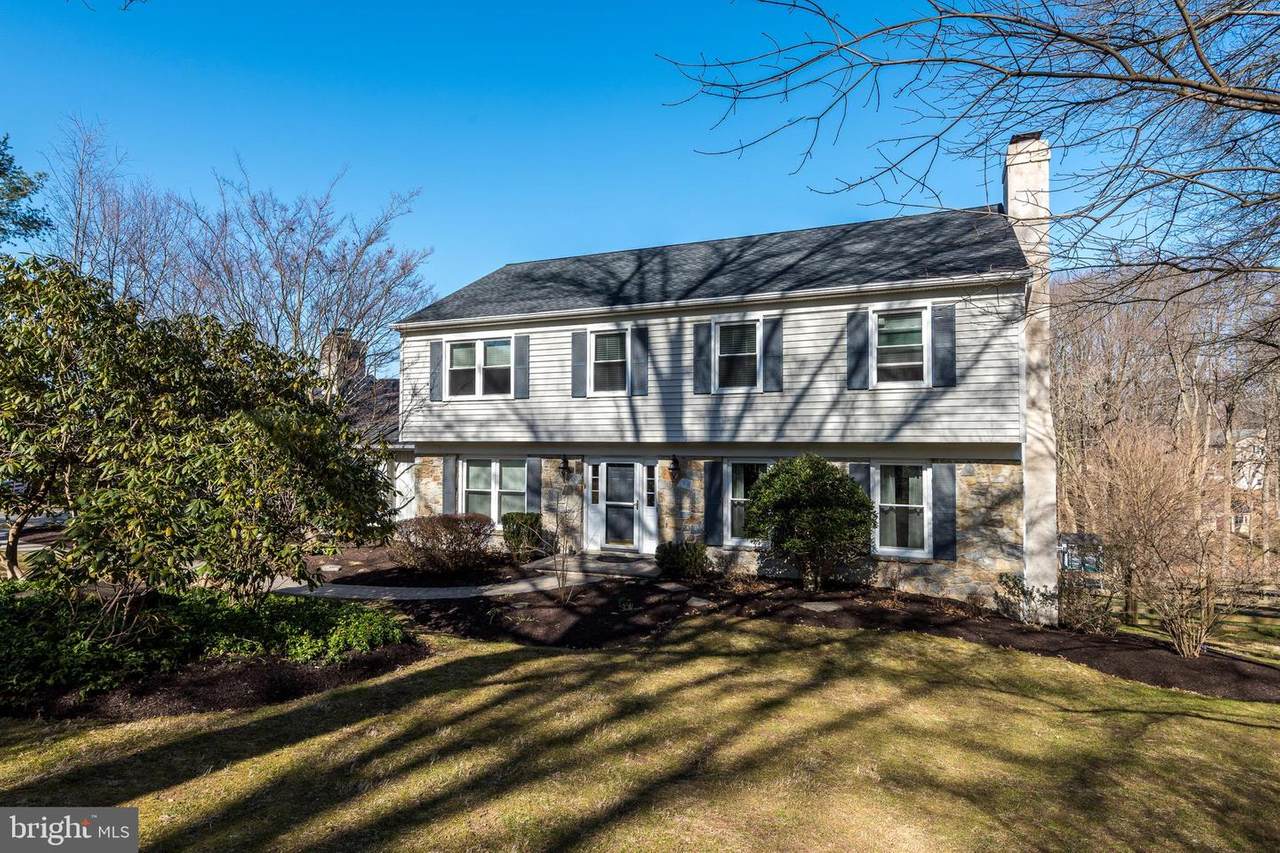 811 Nathan Hale Drive - Photo 1