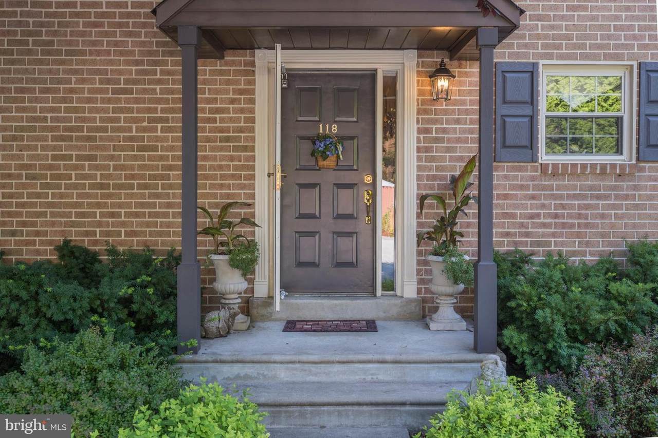 118 Eaton Drive - Photo 1
