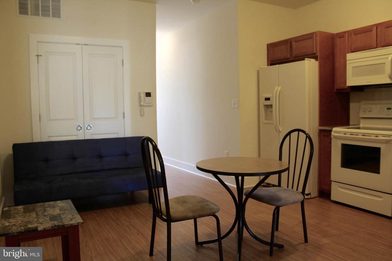 1434-36 Carlisle Street - Photo 1