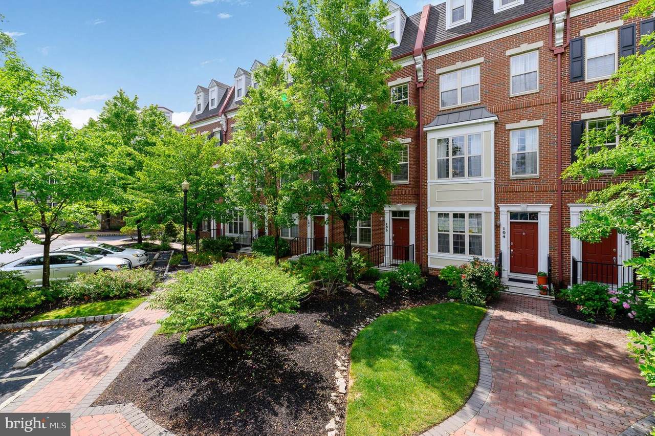 103 Admirals Way - Photo 1