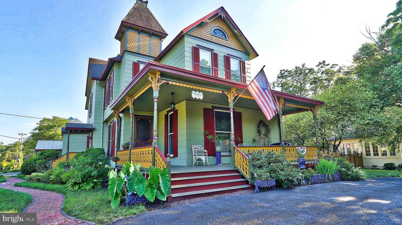 6404 Washington Boulevard - Photo 1