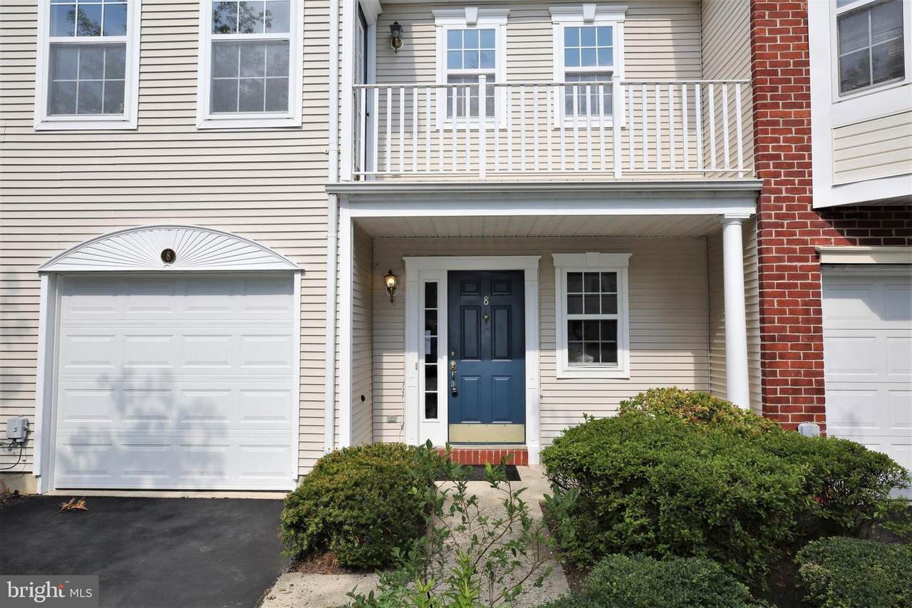 8 Jay Court - Photo 1