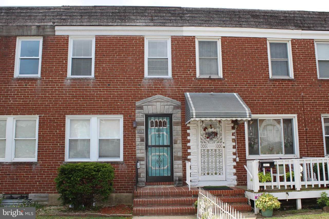 3853 Elmley Avenue - Photo 1