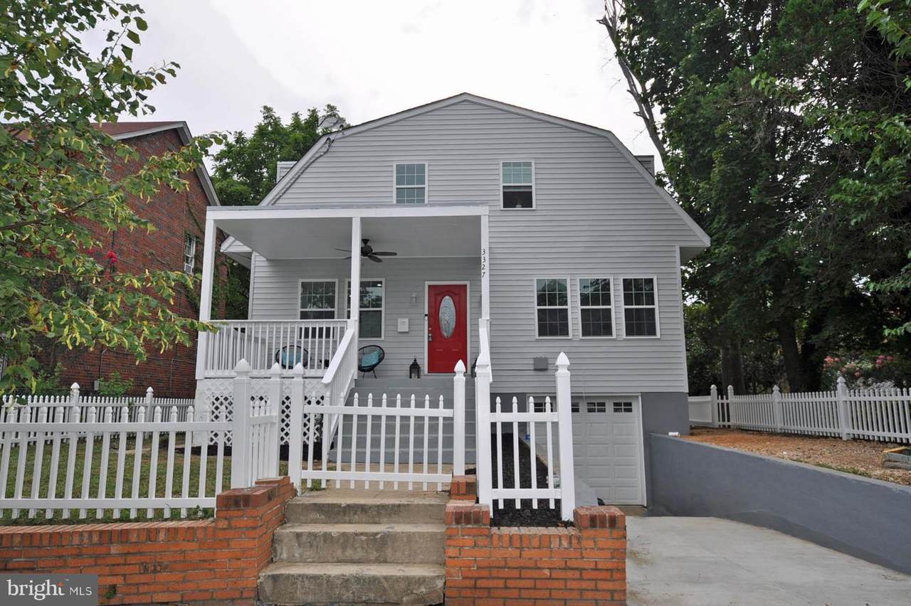 3327 5TH Street - Photo 1