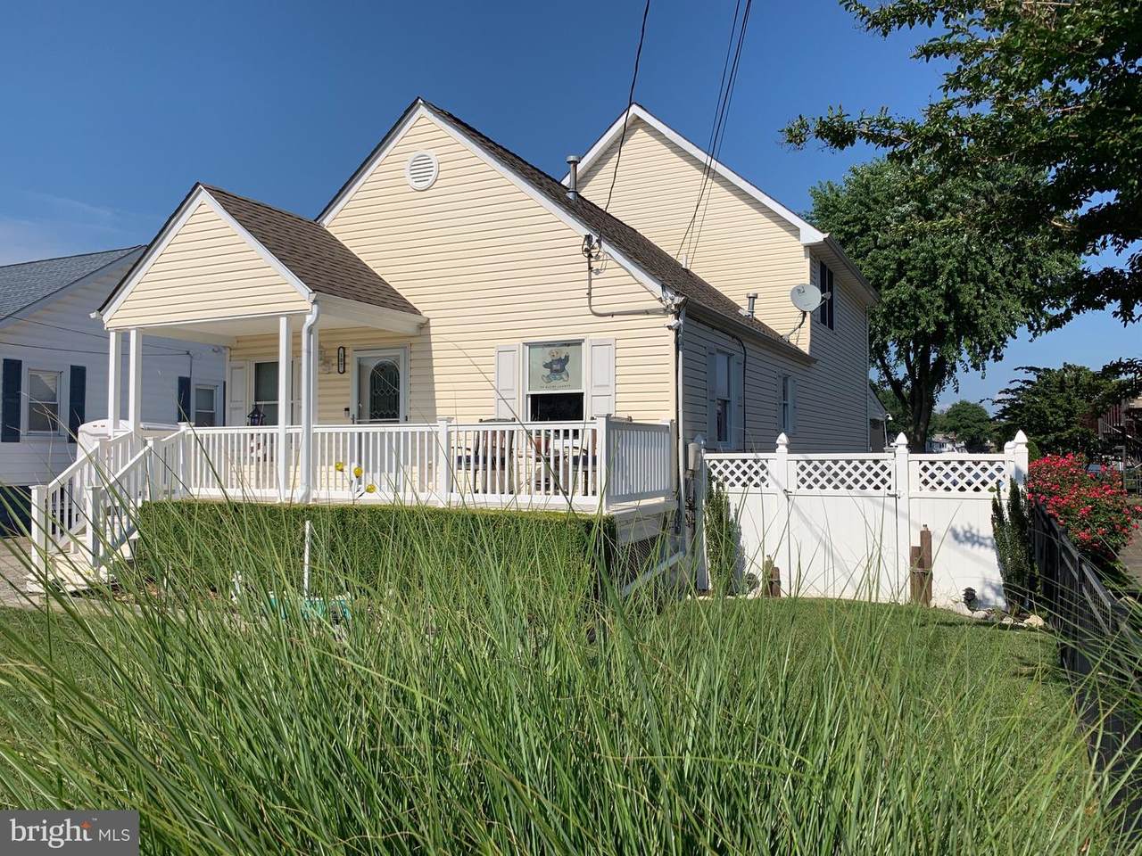 107 Bayside Drive - Photo 1