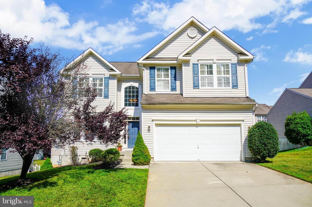 4506 Rebekka Circle - Photo 1