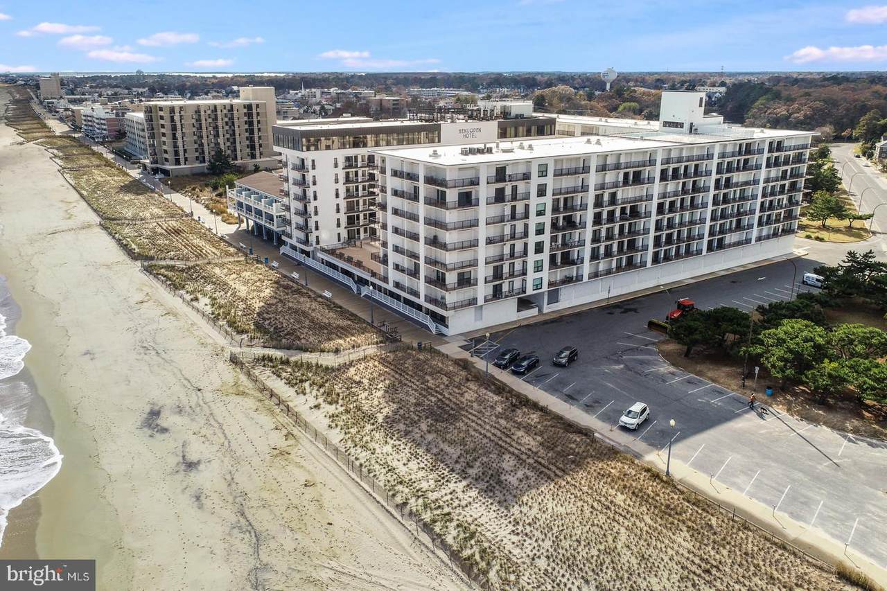 527 Boardwalk - Photo 1