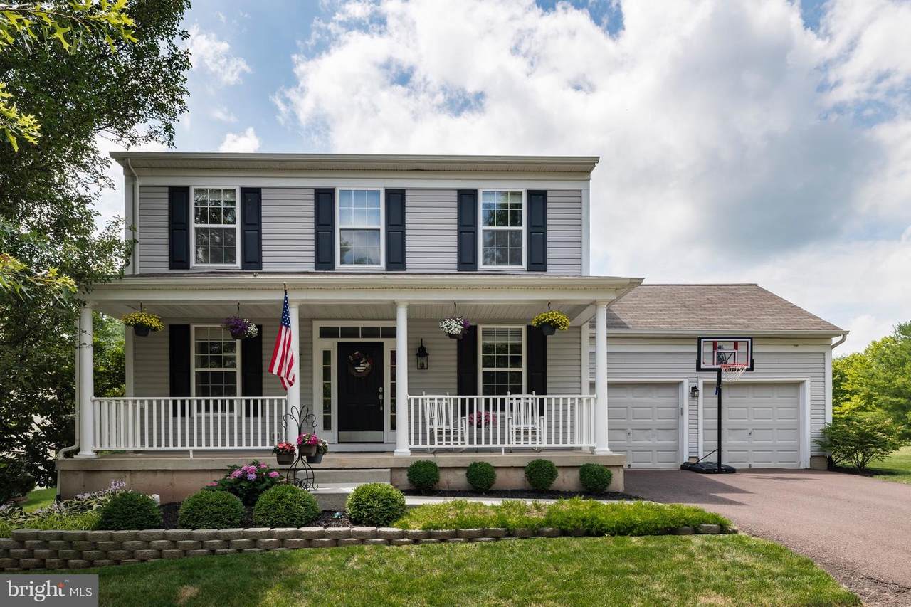 102 Lindley Lane - Photo 1