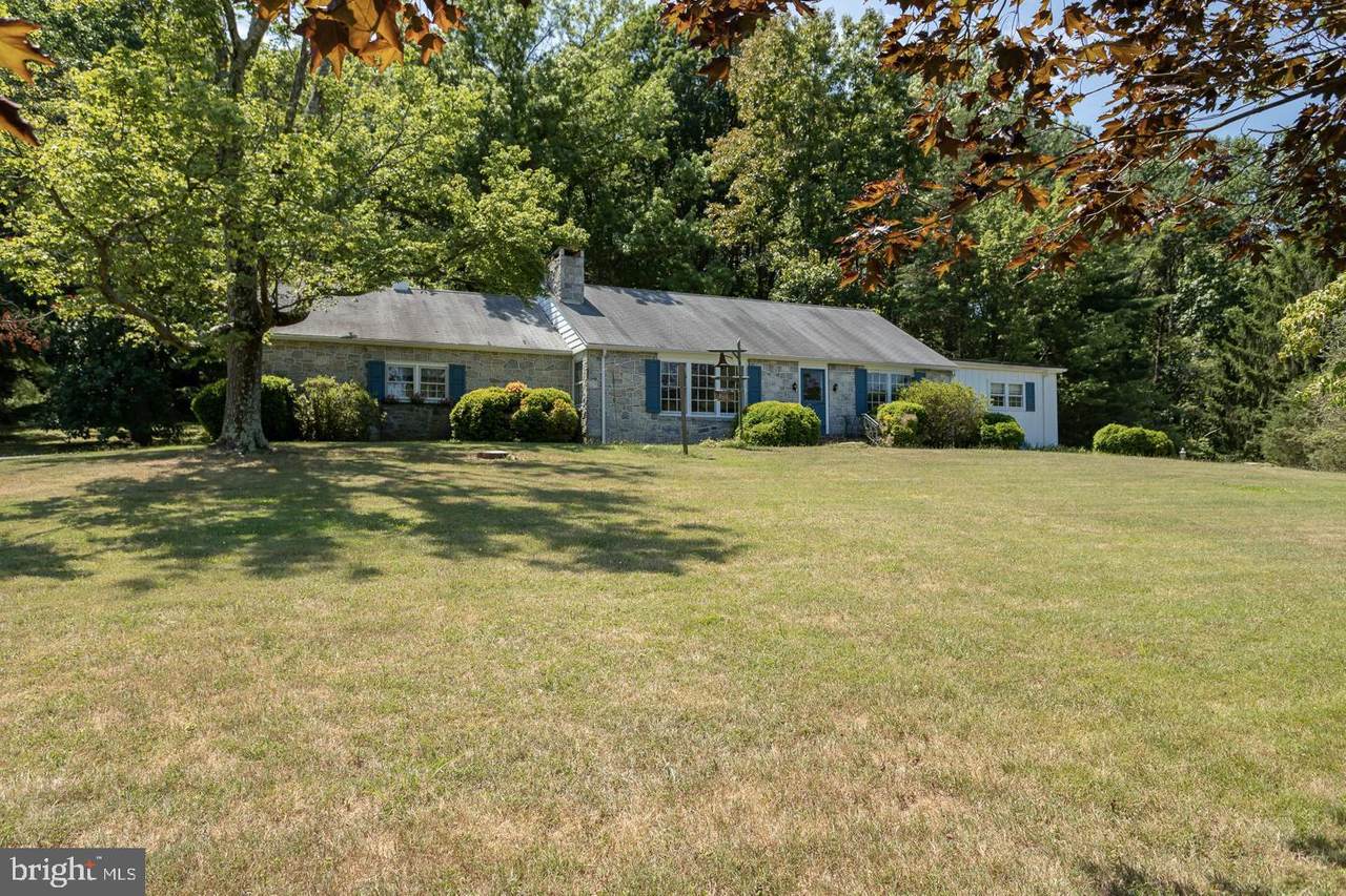1660 Shenkel Road - Photo 1
