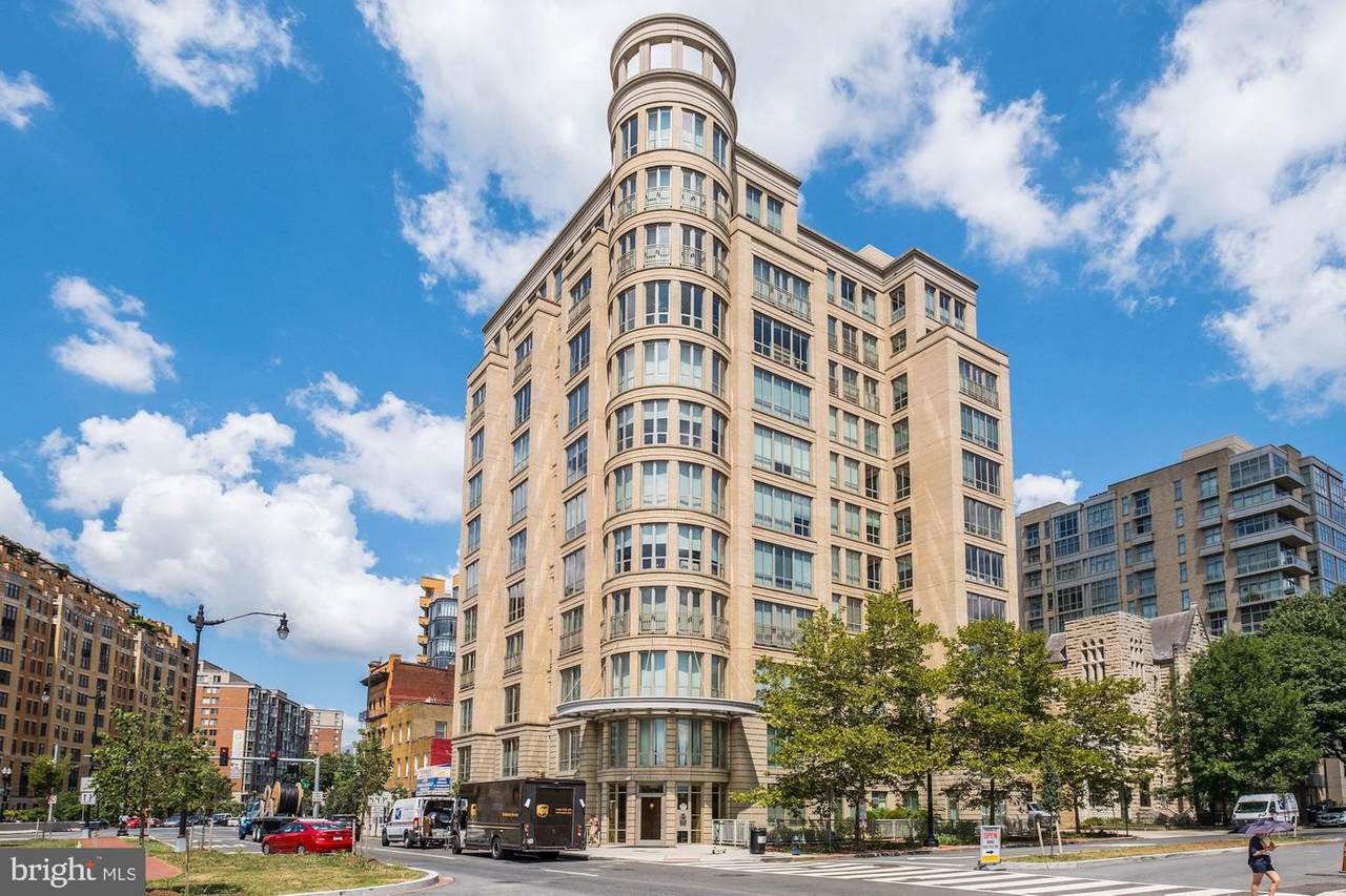 301 Massachusetts Avenue - Photo 1