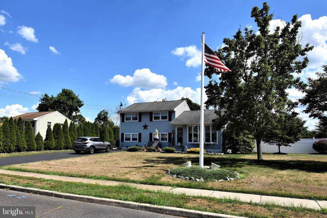 125 Shive Place - Photo 1