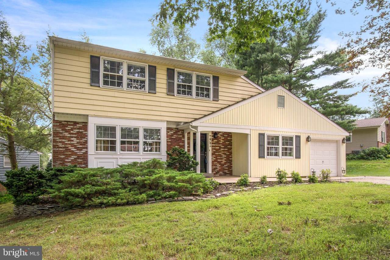 104 Chapel Hill Drive - Photo 1