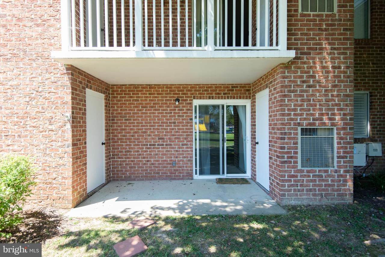 406 Aurora Street - Photo 1
