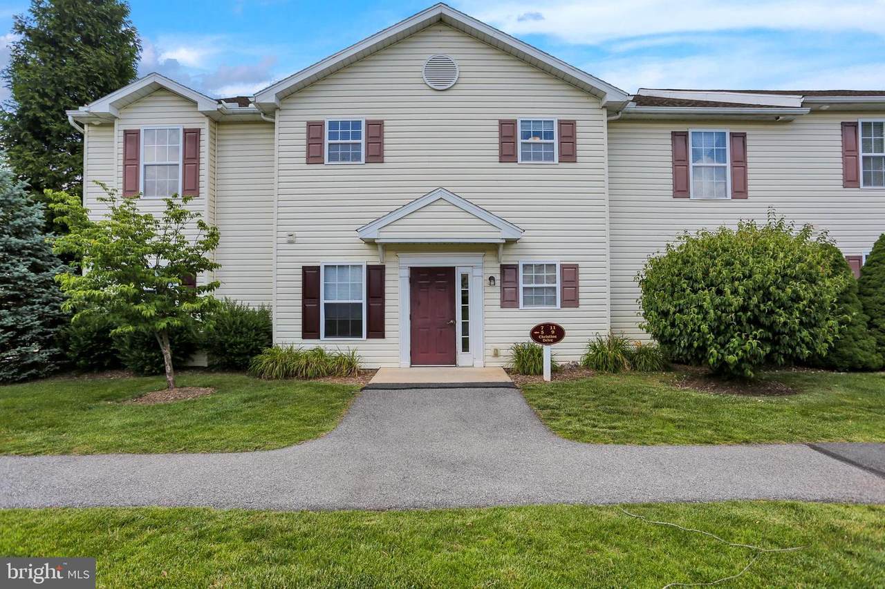 11 Christine Drive - Photo 1