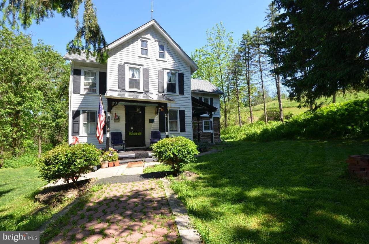 4590 Spring Street - Photo 1