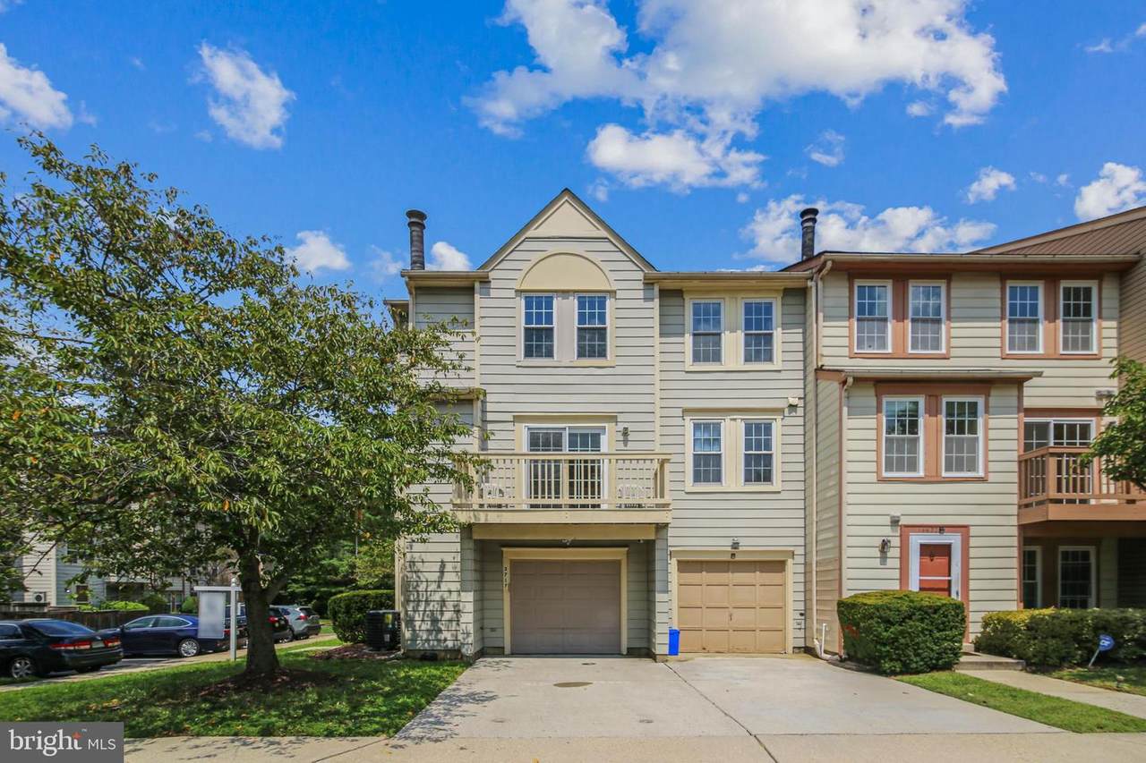 3717 Monmouth Place - Photo 1