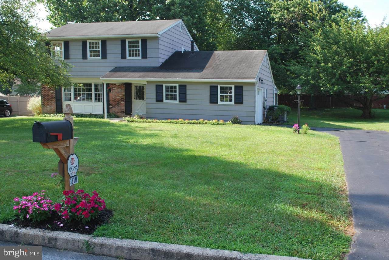 3310 Edge Lane - Photo 1