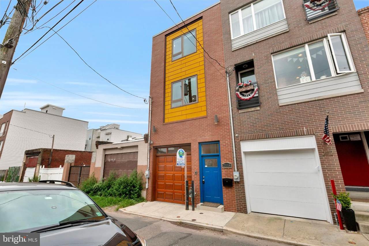 2114 Berges Street - Photo 1