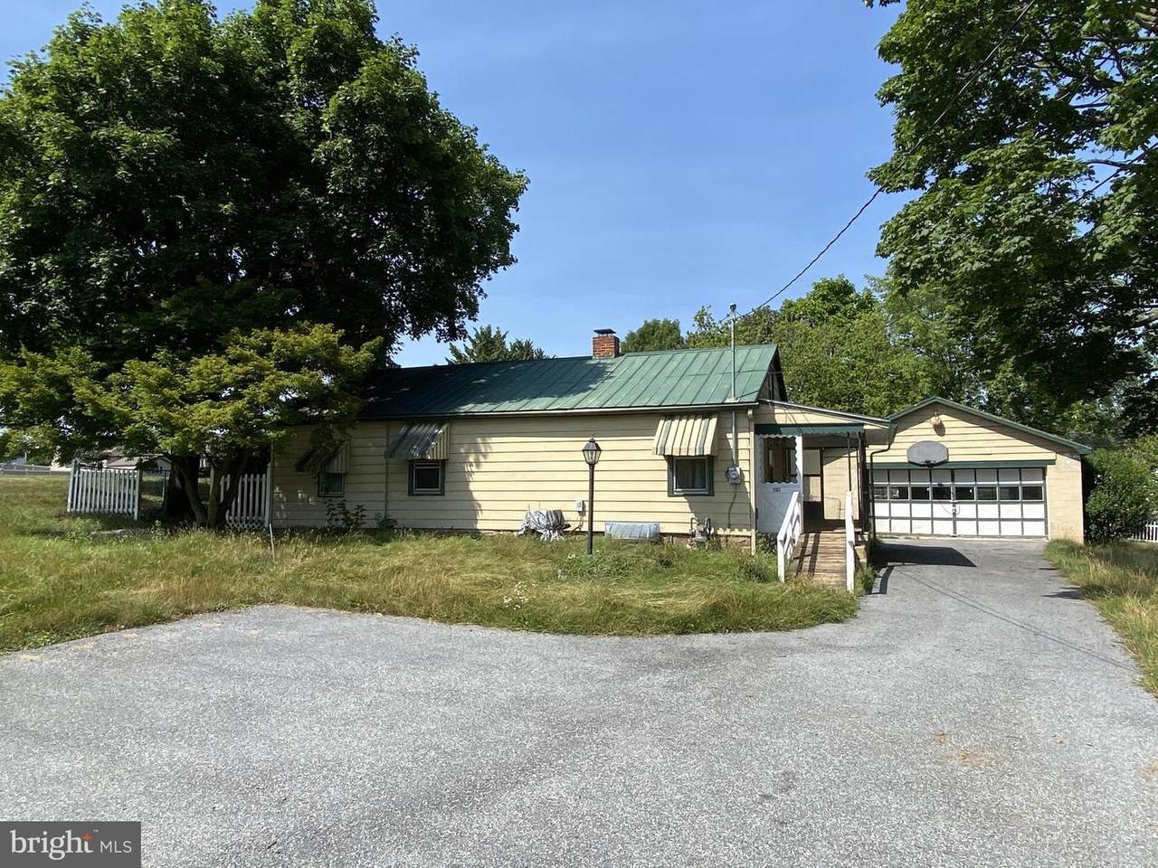 3161 Claremont Road - Photo 1