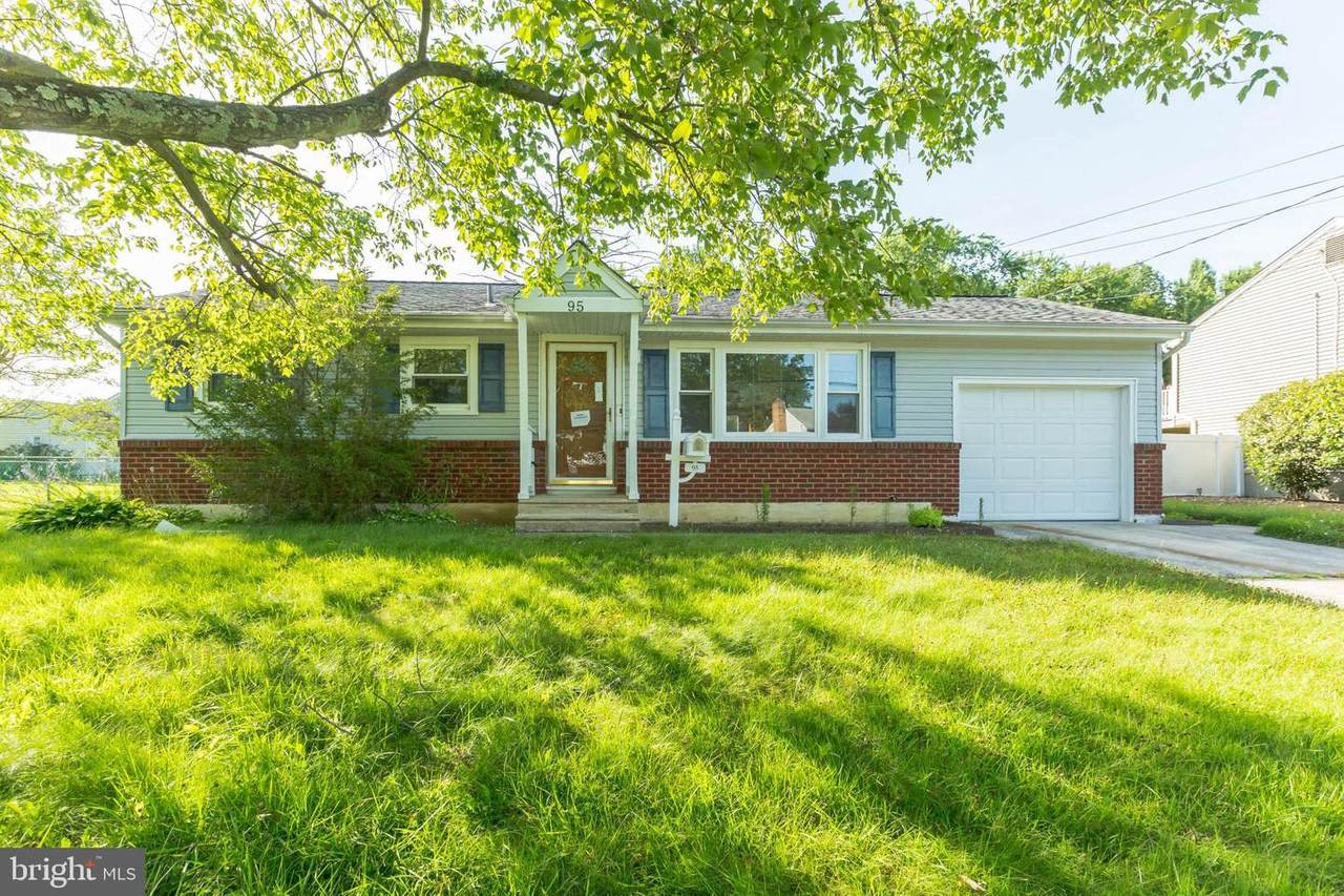 95 Knox Boulevard - Photo 1