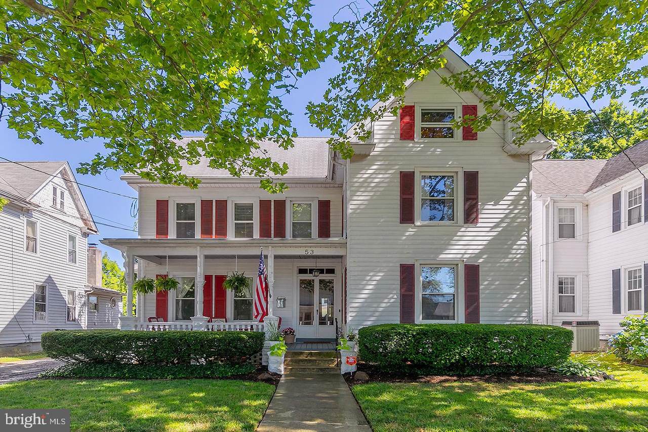 53 Dickinson Street - Photo 1