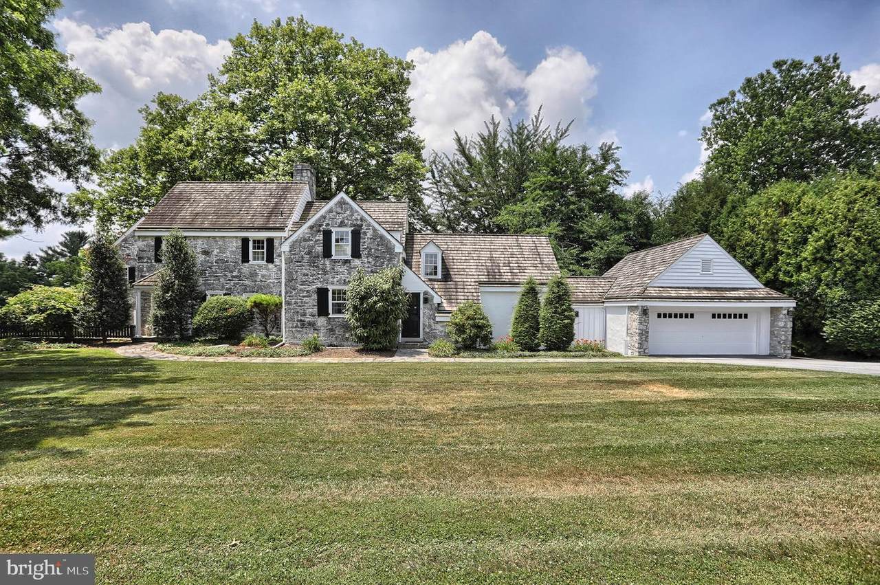1249 Nowlen Street - Photo 1