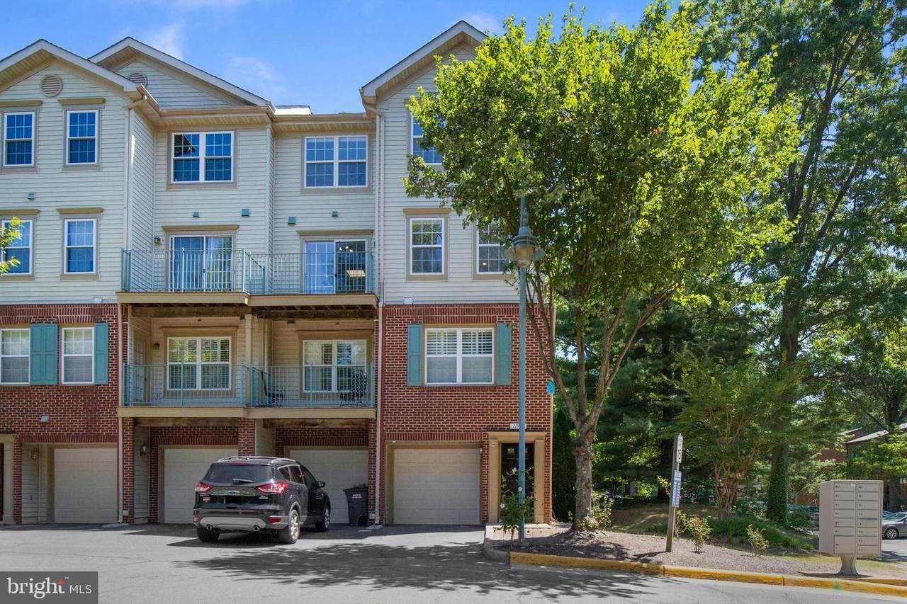 11918 Breton Court - Photo 1