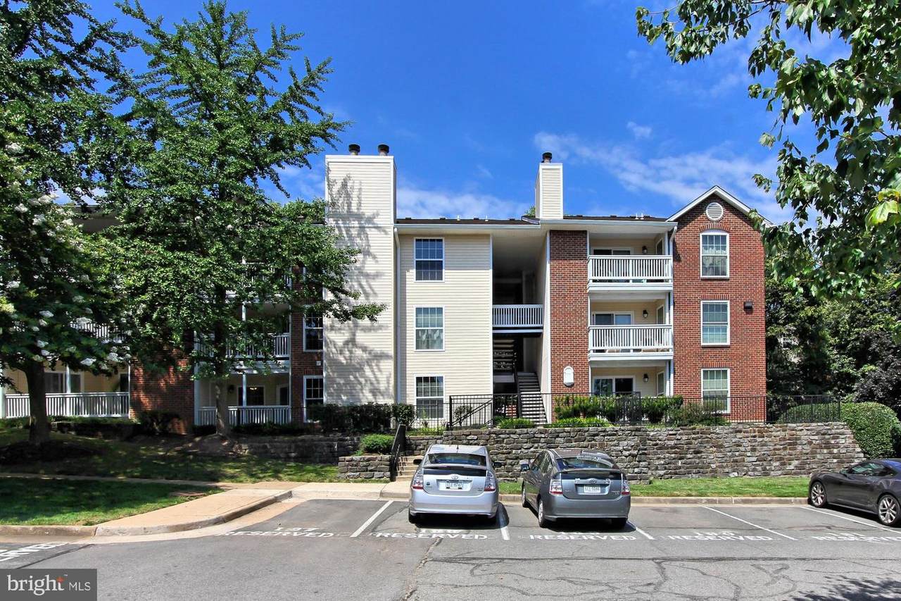 1539 Lincoln Way - Photo 1