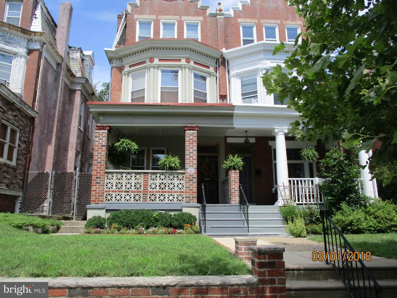 517 Washington Lane - Photo 1