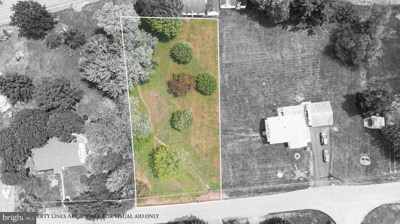 10662 Scenic View Drive - Photo 1