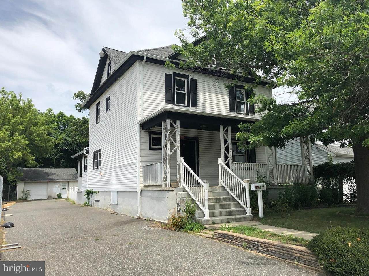 221 Wilmer Street - Photo 1
