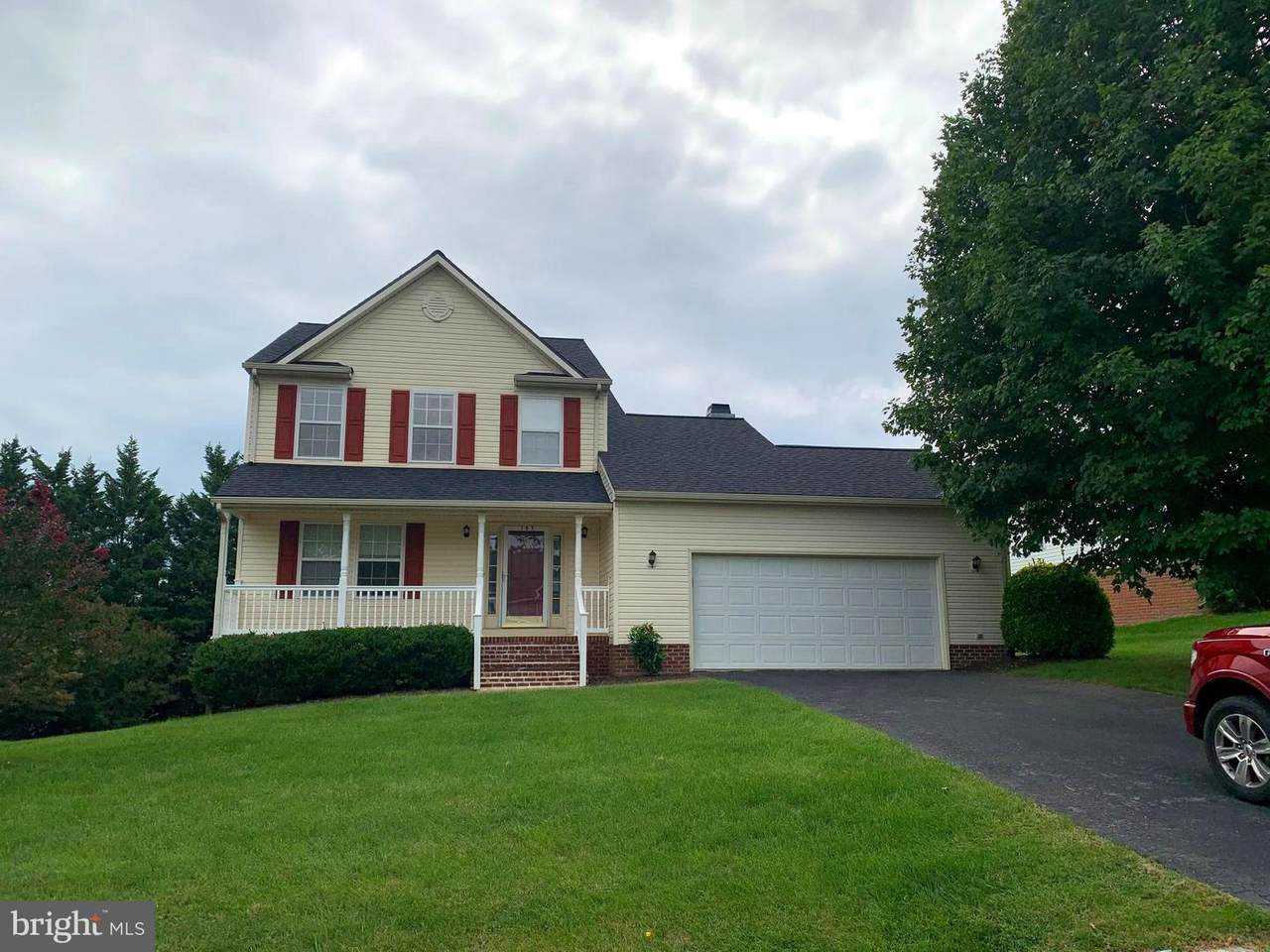 197 Larkspur Lane - Photo 1