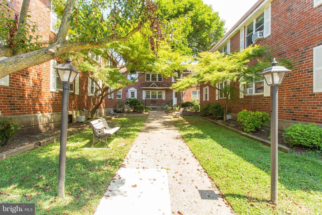 107 Rutgers Avenue - Photo 1