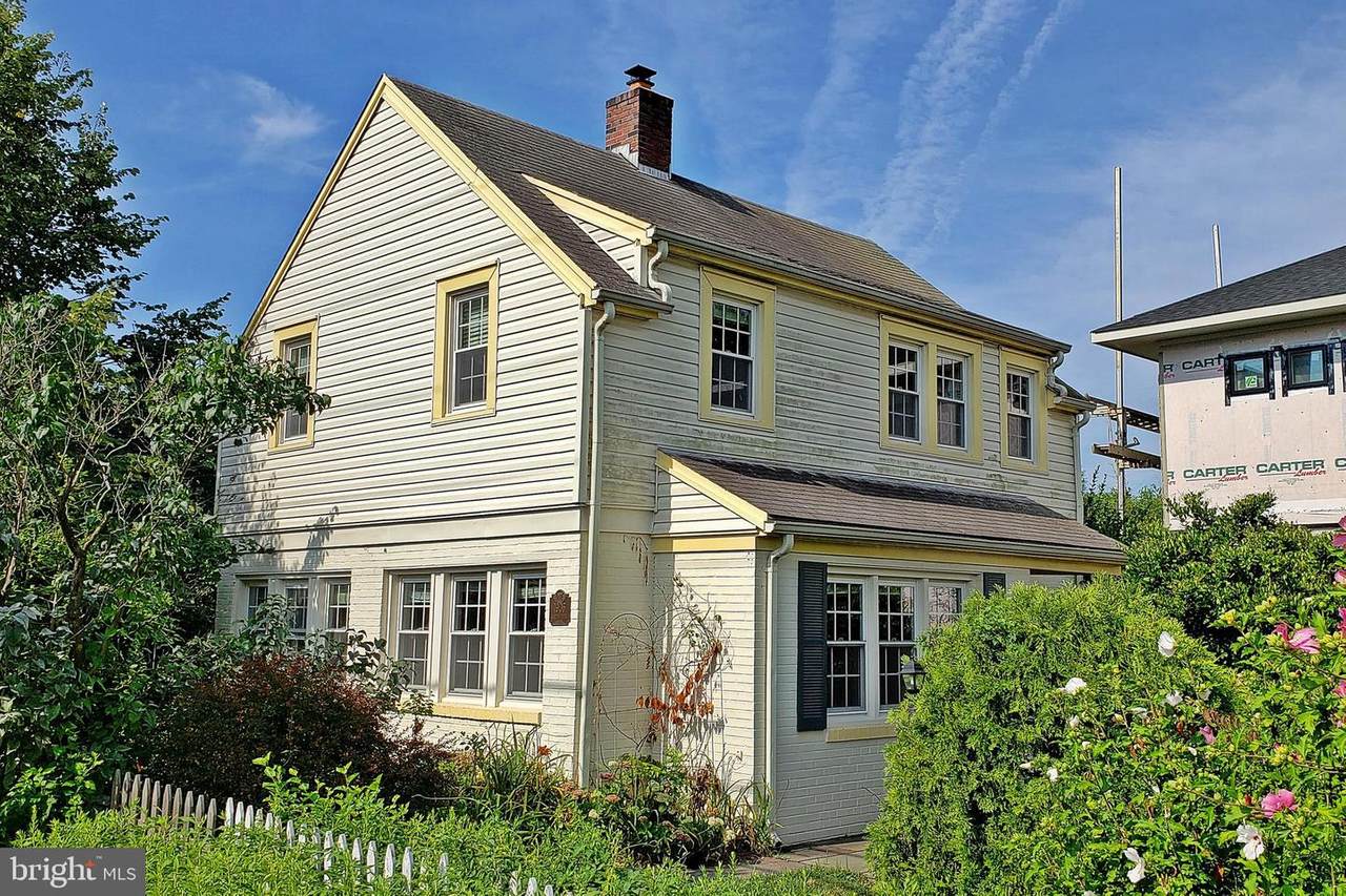 1906 Ives Street - Photo 1