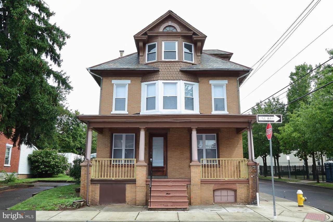 459 Chestnut Street - Photo 1