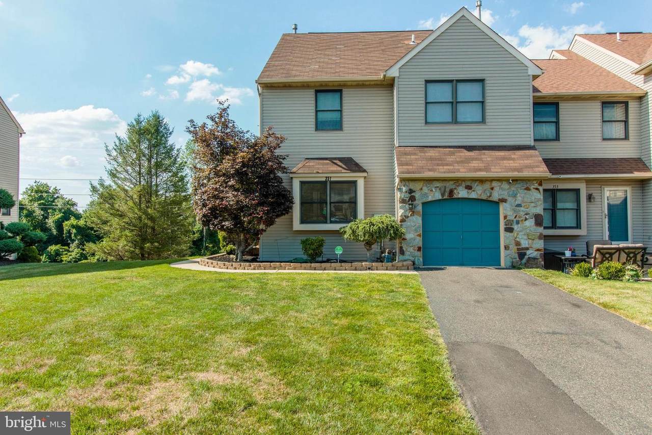 351 Basswood Circle - Photo 1